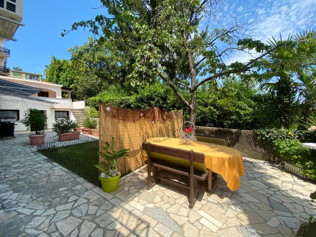 Guesthouse Villa Stanger 로브란 외부 사진